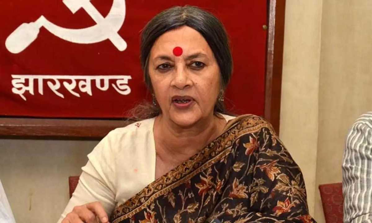 आचार संहिता पर हमला करने वाली टीम के कमांडर हैं पीएम मोदी : वृंदा करात